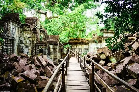 Beng mealea temple